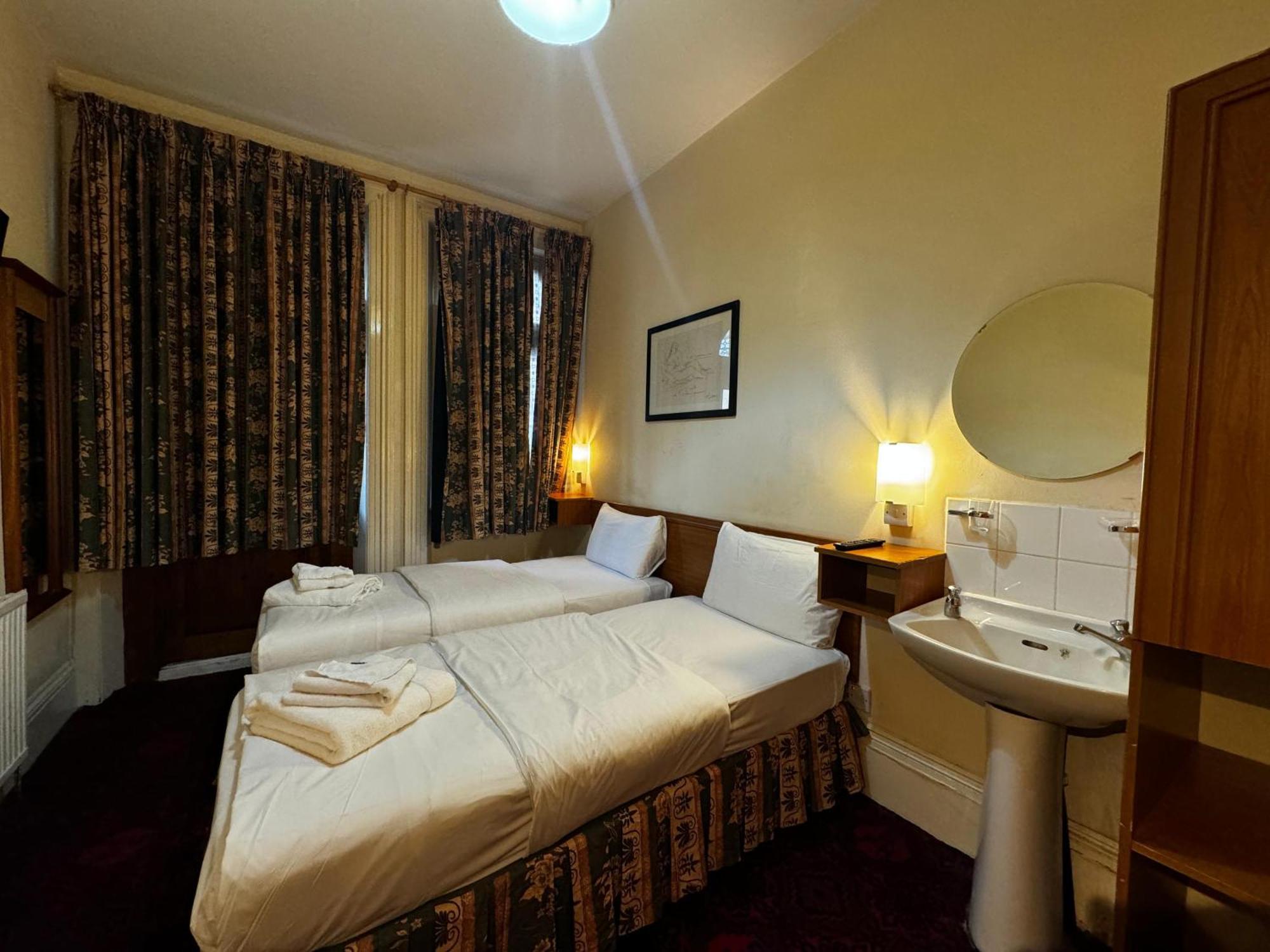 Bridge Park Hotel Londres Exterior foto